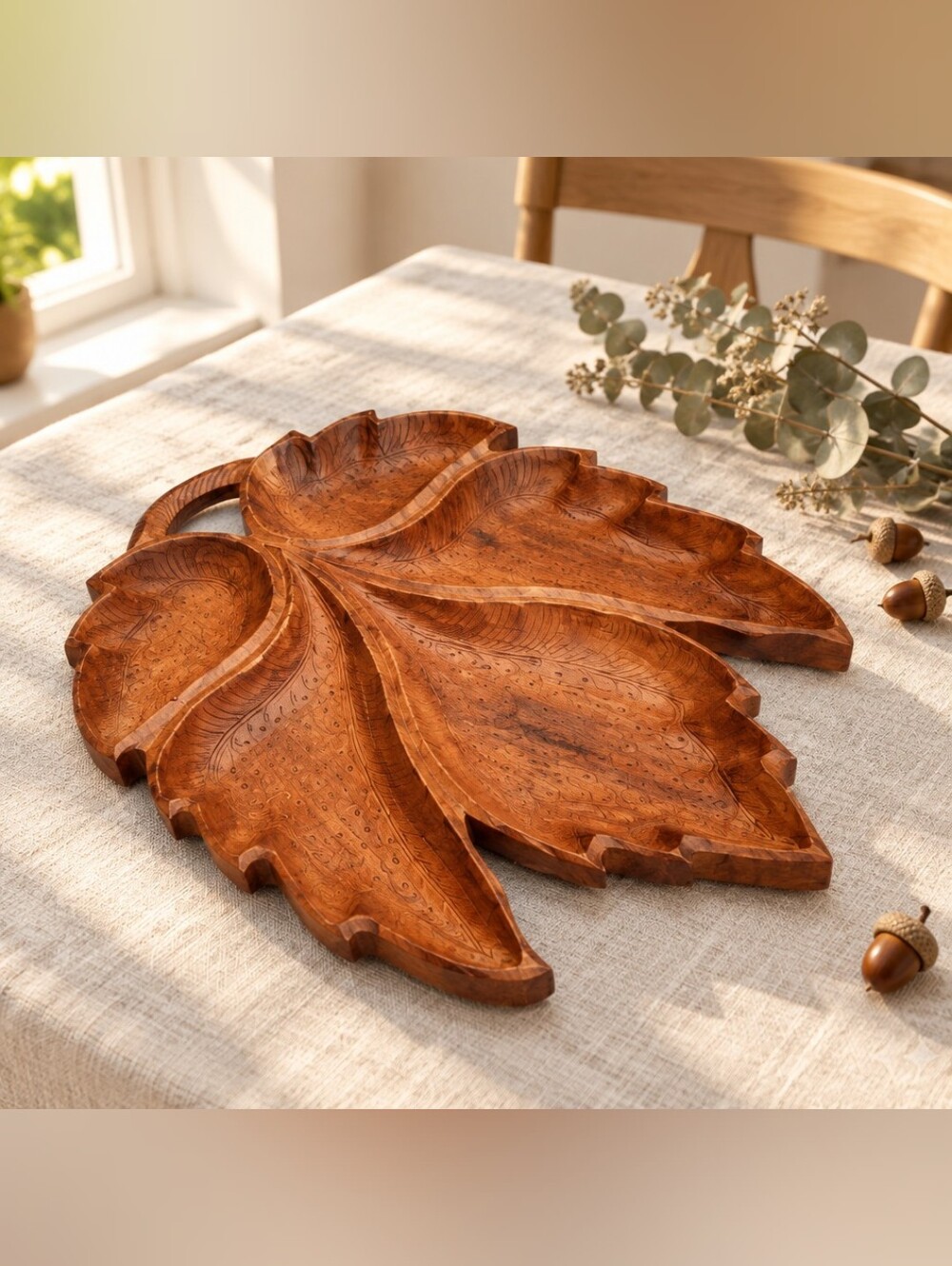 Vintage Wooden Maple Leaf‎ Shaped Tray. Old Hand Carved. 12" X 9.5". Indian
